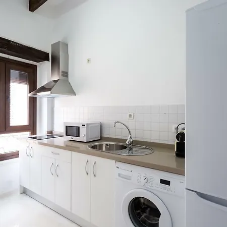 Almazen Apartamentos, Arrayan 23 *