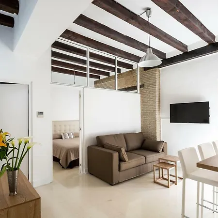 Almazen Apartamentos, Arrayan 23