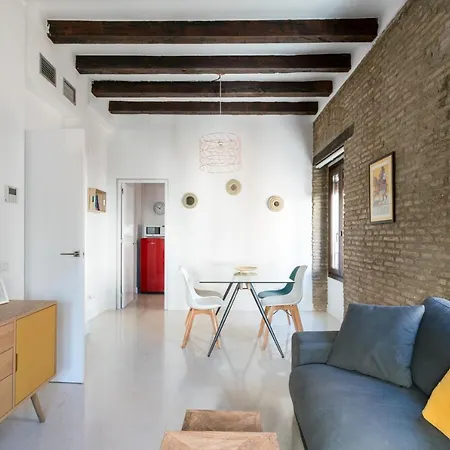 Almazen Apartamentos, Arrayan 23 *