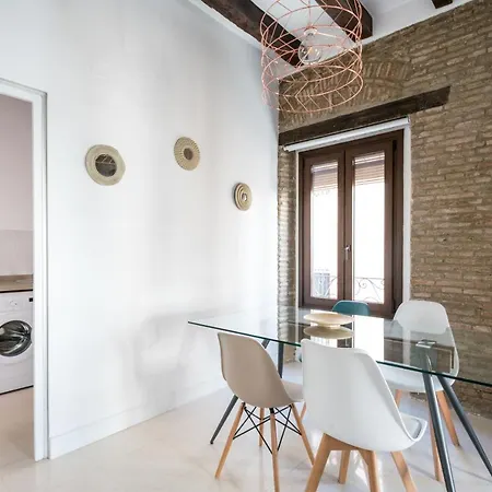 Almazen Apartamentos, Arrayan 23 *