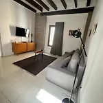 Almazen Apartamentos, Arrayan 23 דירה סביליה