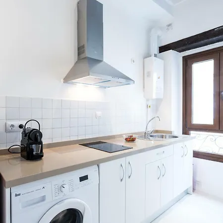 Almazen Apartamentos, Arrayan 23