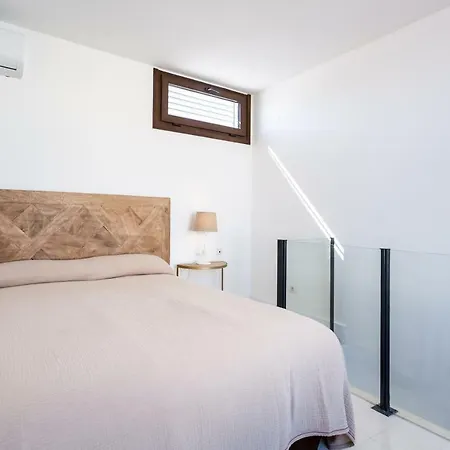 Almazen Apartamentos, Arrayan 23 *